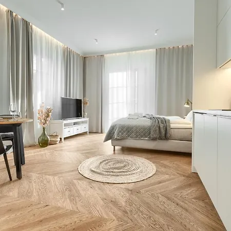 Apartmán 44 *